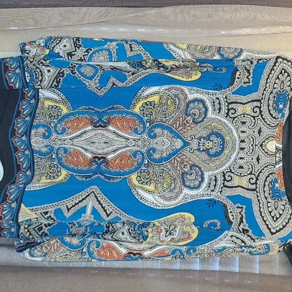 Alfani size 1x printed top. - Picture 4 of 6